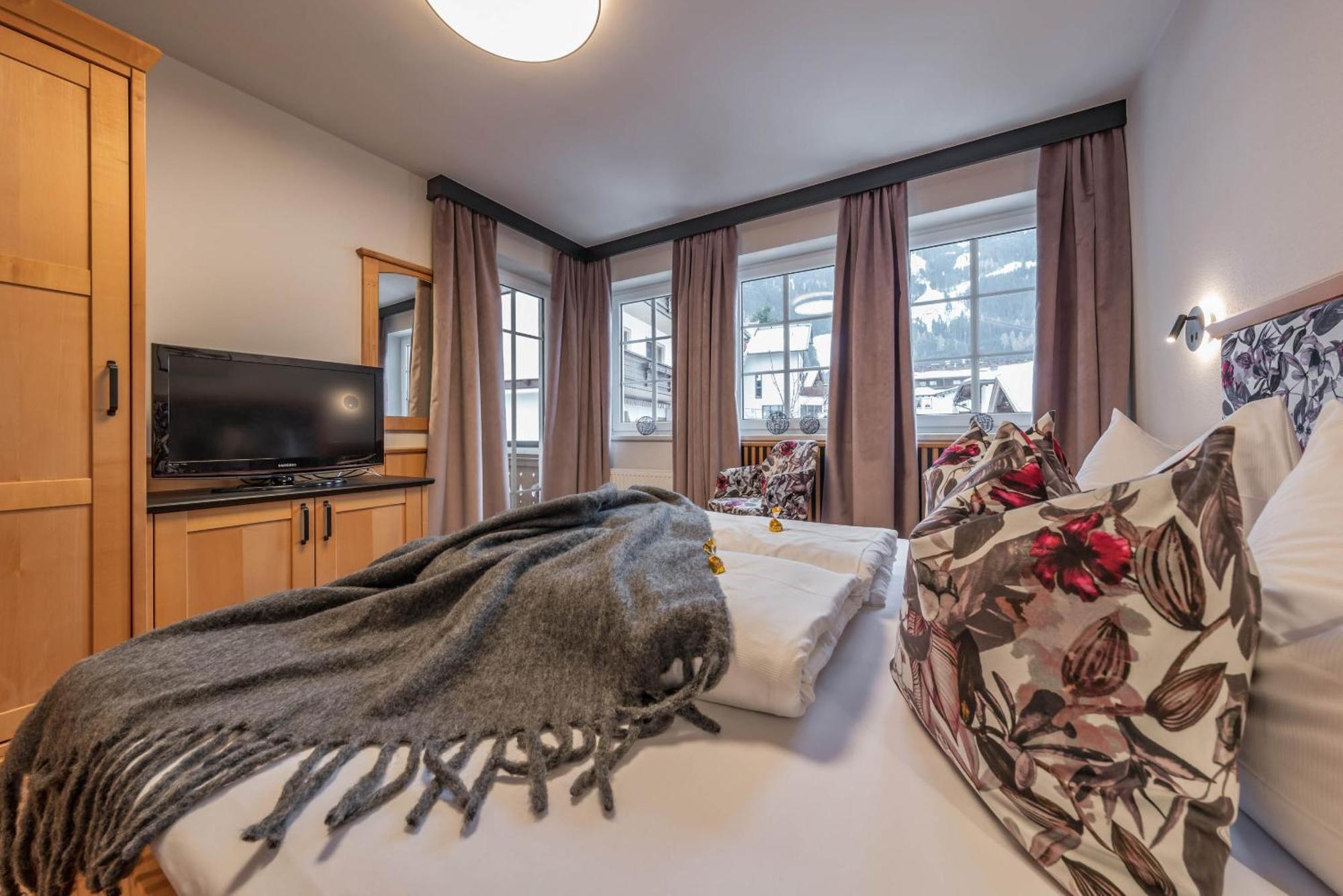 Apparthotel Sonnenhof Майерхофен Екстериор снимка