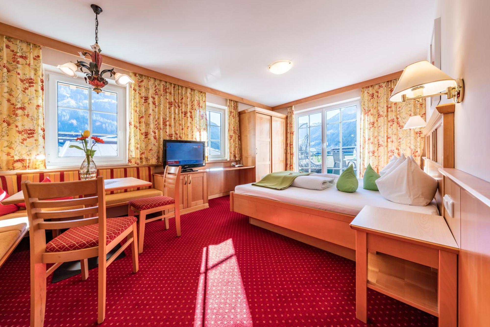 Apparthotel Sonnenhof Майерхофен Екстериор снимка